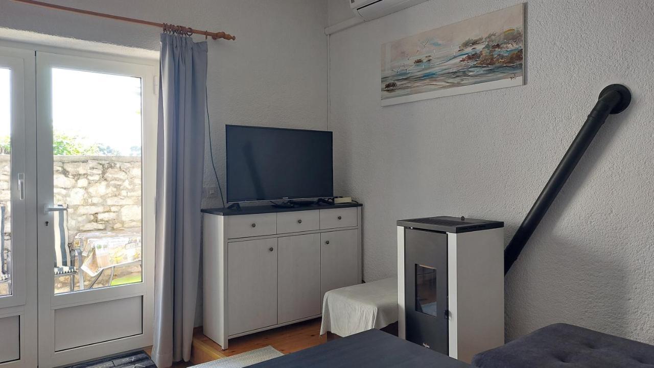 Apartment Tacoma Врсар Екстер'єр фото